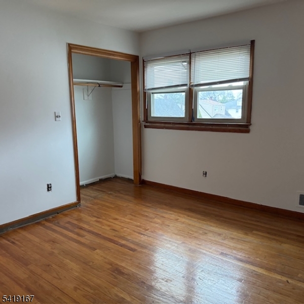 183 Laurel Avenue Union, NJ 07083 - Photo 15 of 19