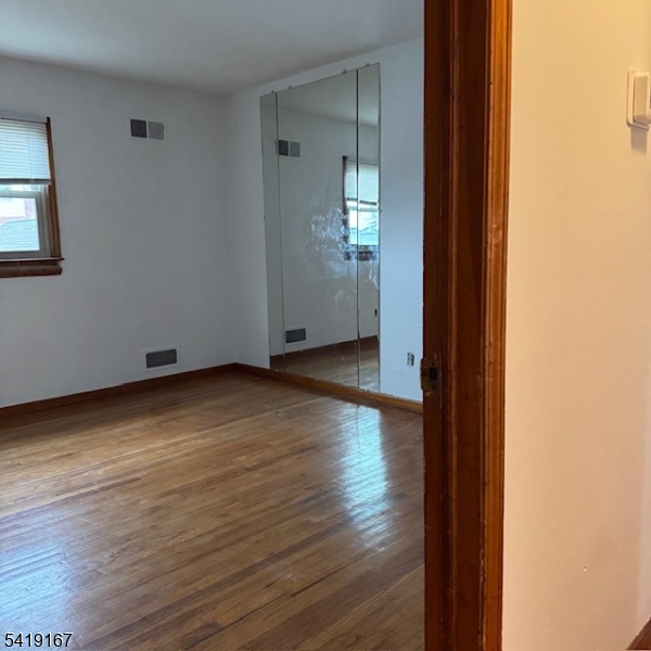 183 Laurel Avenue Union, NJ 07083 - Photo 16 of 19