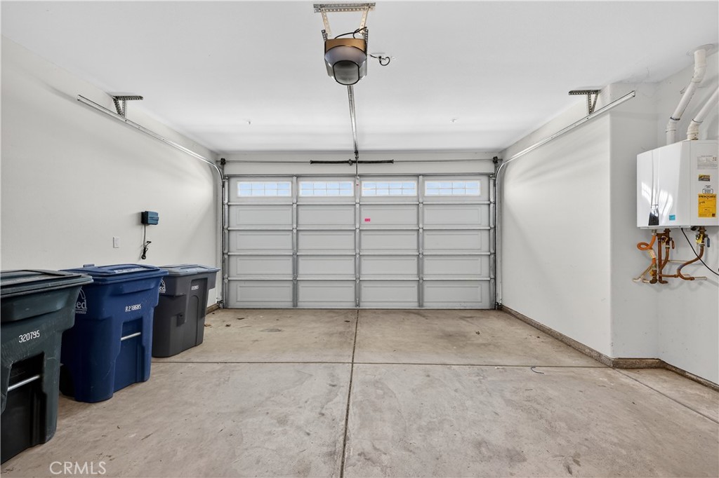 1378 Cassis Drive Merced, CA 95348 - Photo 38 of 47