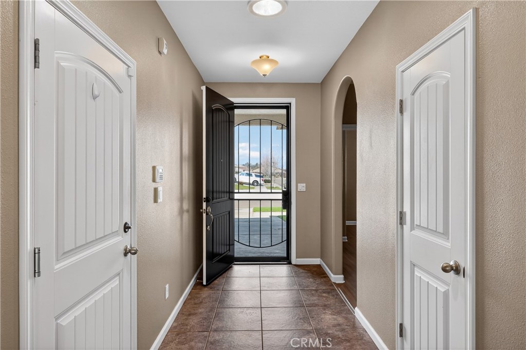 1378 Cassis Drive Merced, CA 95348 - Photo 6 of 47