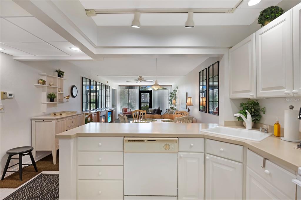 12300 Vonn Road, Unit 9104 Largo, FL 33774 - Photo 7 of 41