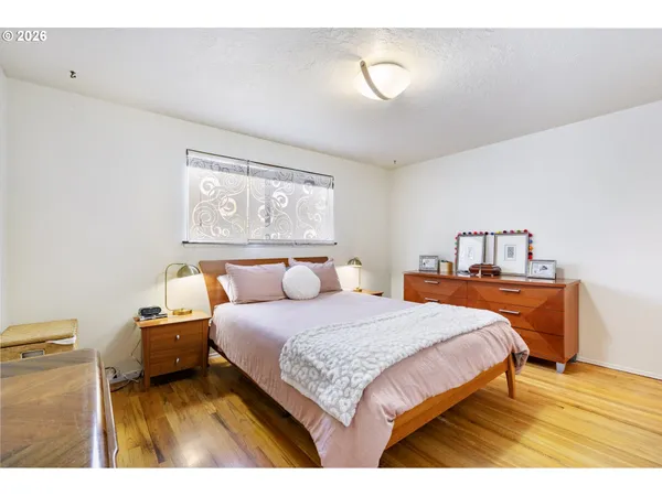 $815,000 | 13410 Northwest Overton Street, Portland, OR 97229