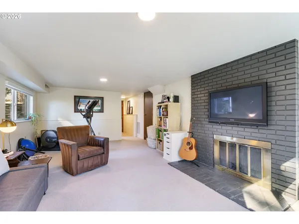 $815,000 | 13410 Northwest Overton Street, Portland, OR 97229