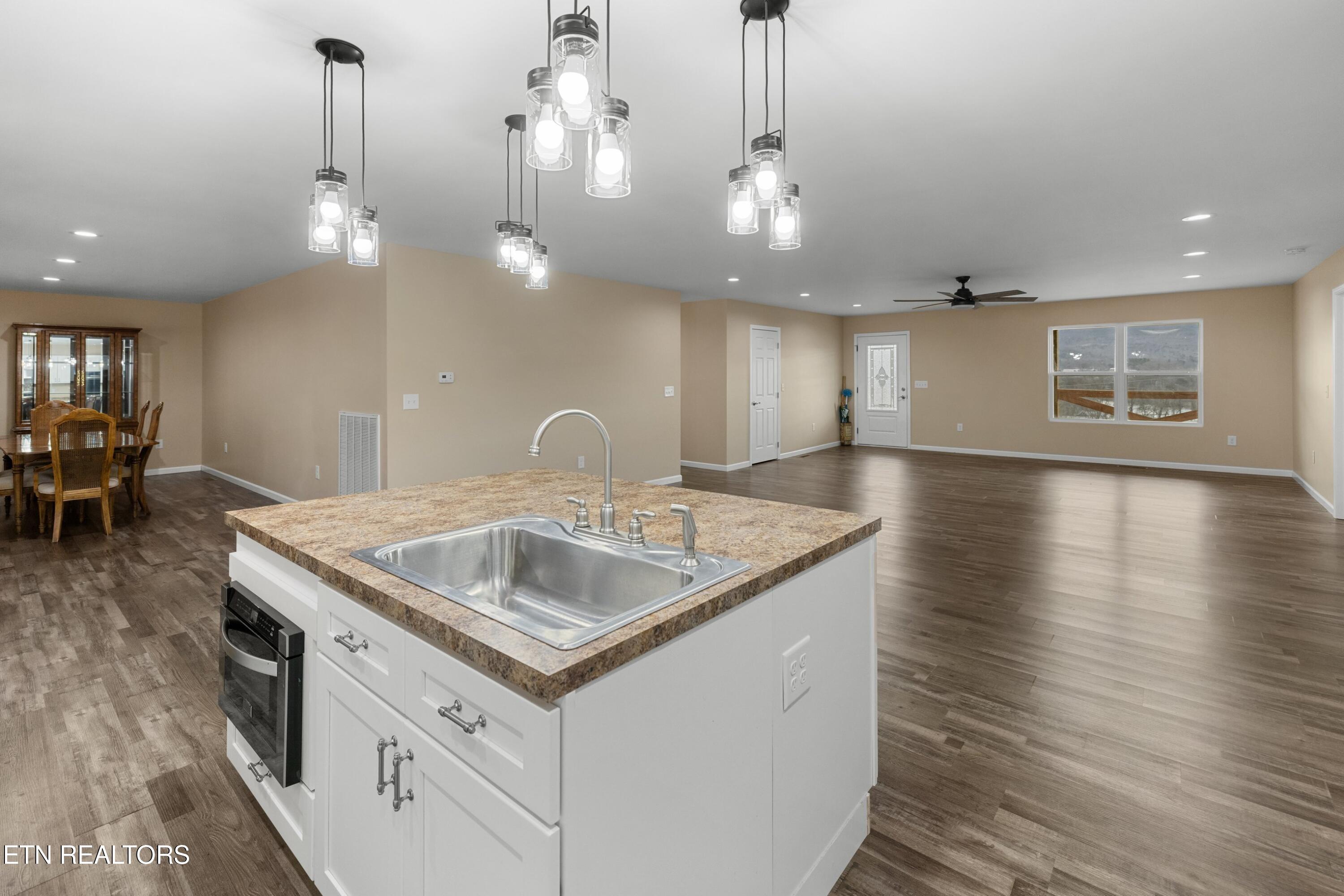 781 Rock Hill Road Newport, TN 37821 - Photo 14 of 54 010-781RockHillRoad-Newport-TN-37821-SMA