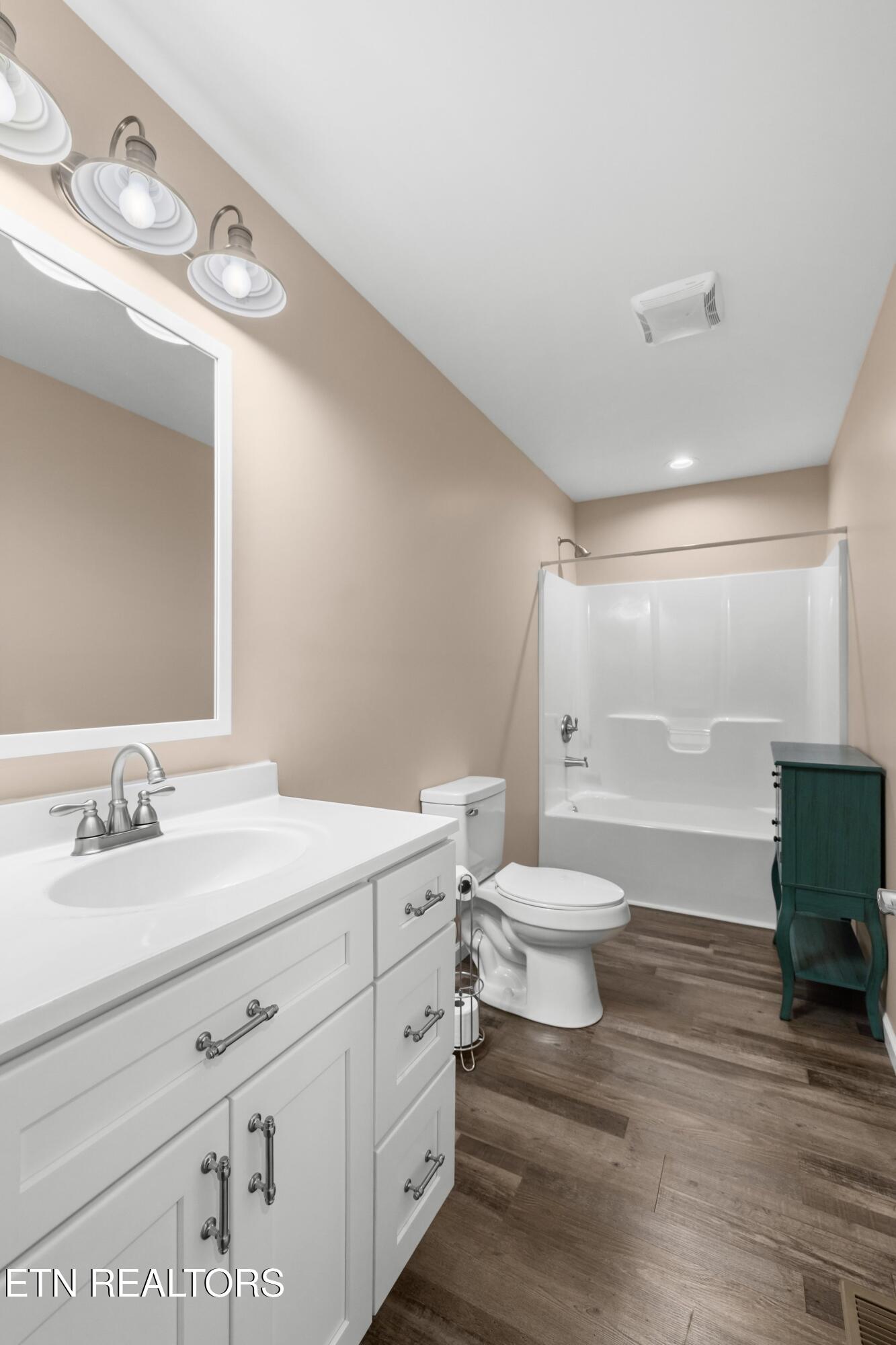 781 Rock Hill Road Newport, TN 37821 - Photo 30 of 54 Hall Bath