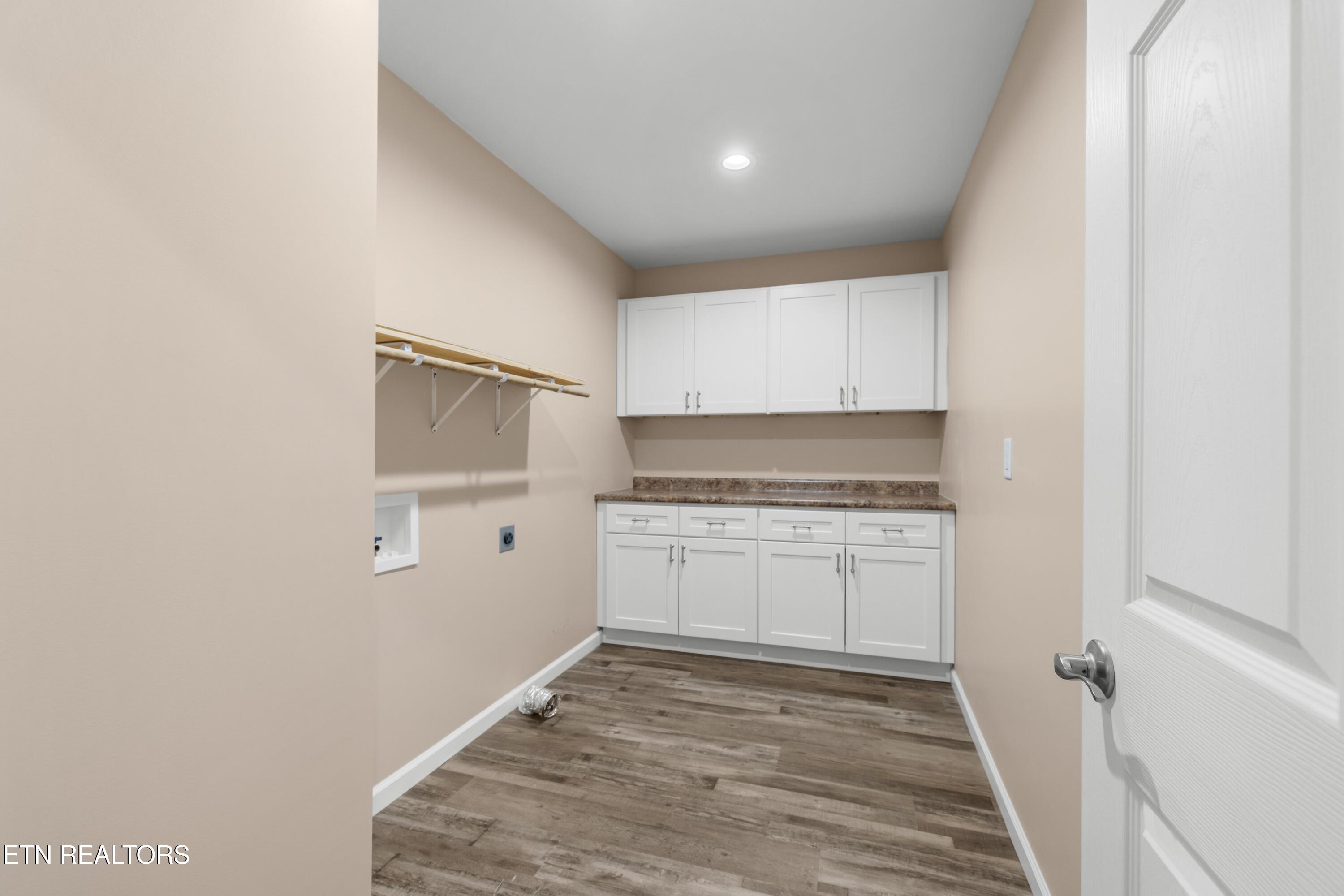 781 Rock Hill Road Newport, TN 37821 - Photo 31 of 54 Laundry Room