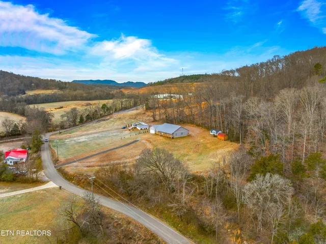 $599,900 | 781 Rock Hill Road, Newport, TN 37821