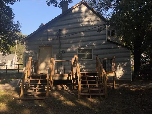 $58,900 | 2326 South 11th Street, St. Joseph, MO 64503