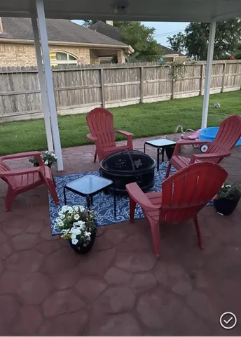 a view of outdoor space yard and patio