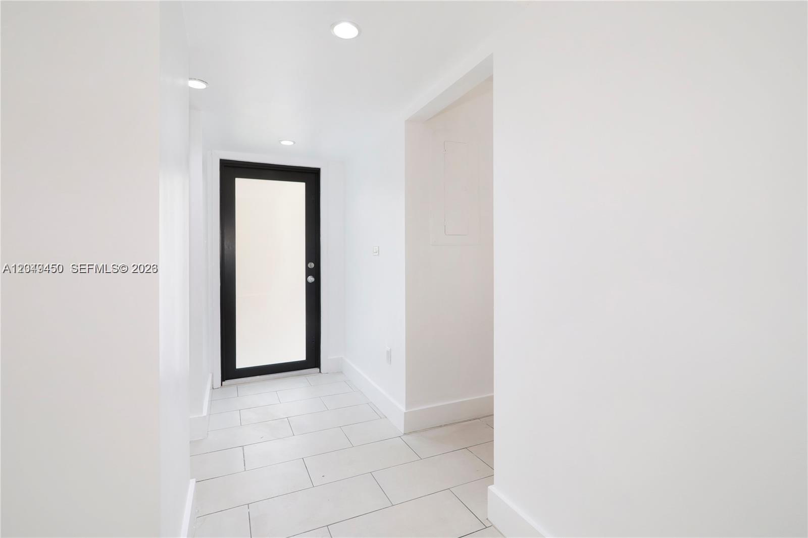 8124 Southwest 87th Terrace Miami, FL 33143 - Photo 10 of 44