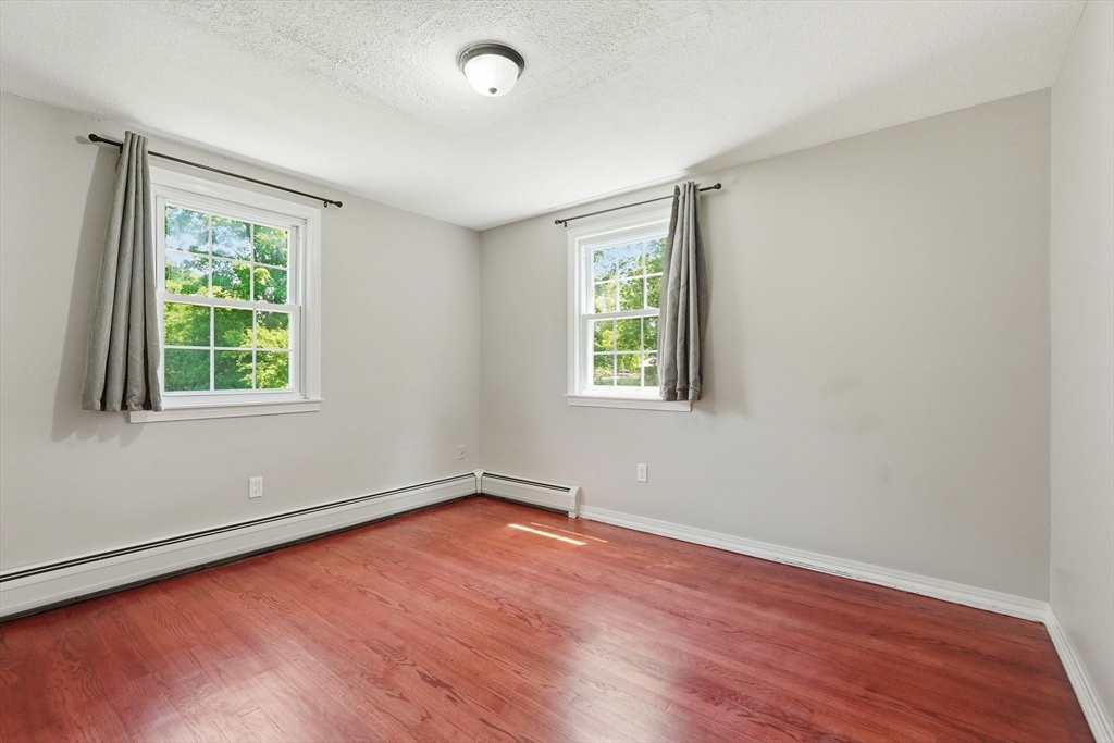1107 North Pleasant Street Amherst, MA 01002 - Photo 24 of 42