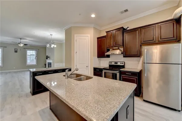 $3,300 | 2405 Tenor Lane, Alpharetta, GA 30009