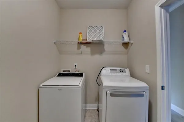 $3,300 | 2405 Tenor Lane, Alpharetta, GA 30009