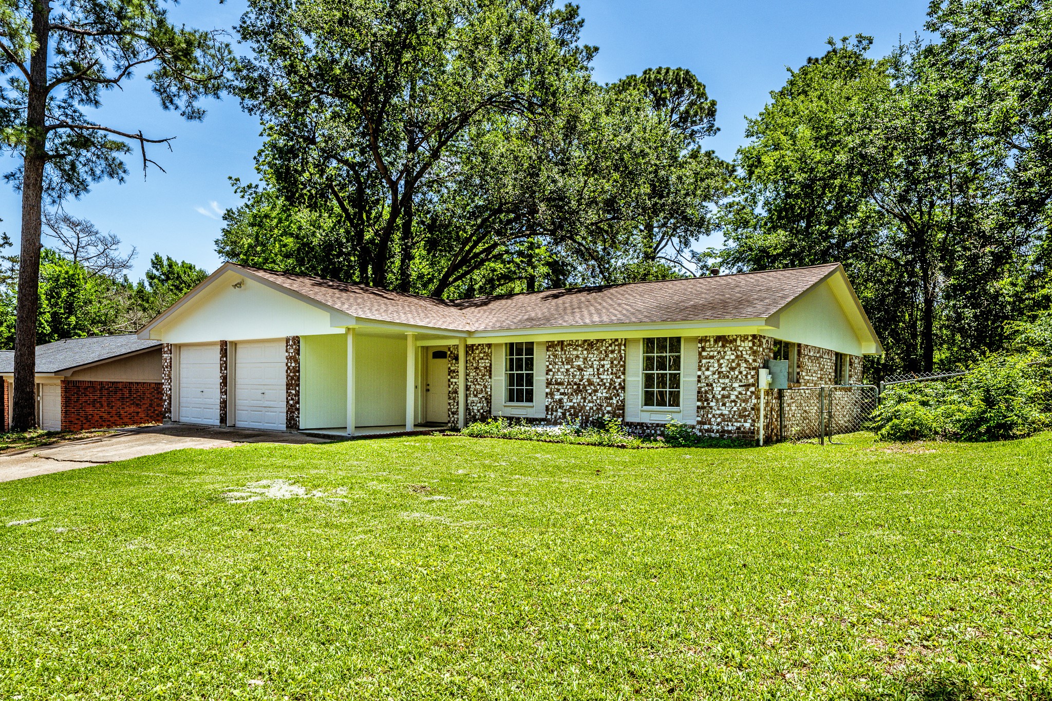 2615 Chimney Rock Road Huntsville, TX 77320 - Photo 5 of 46
