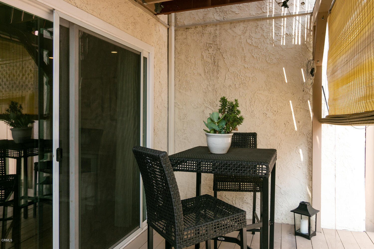 5120 West Wooley Road, Unit 2 Oxnard, CA 93035 - Photo 28 of 35 a dining room with furniture and window