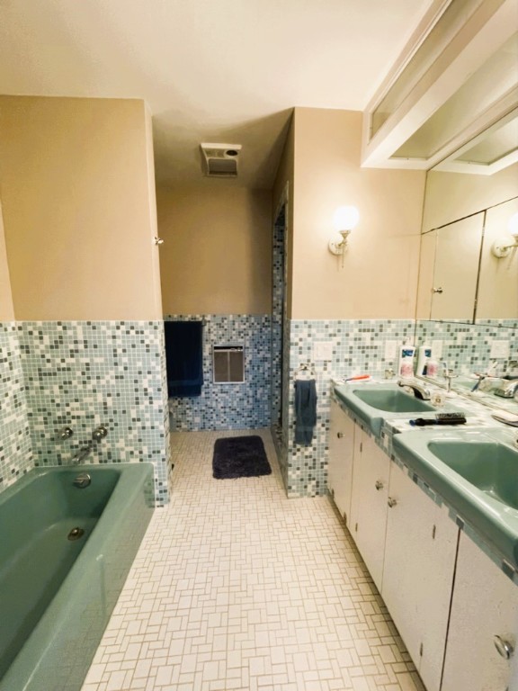 55 Washington Road Barrington, RI 02806 - Photo 24 of 44 First Floor