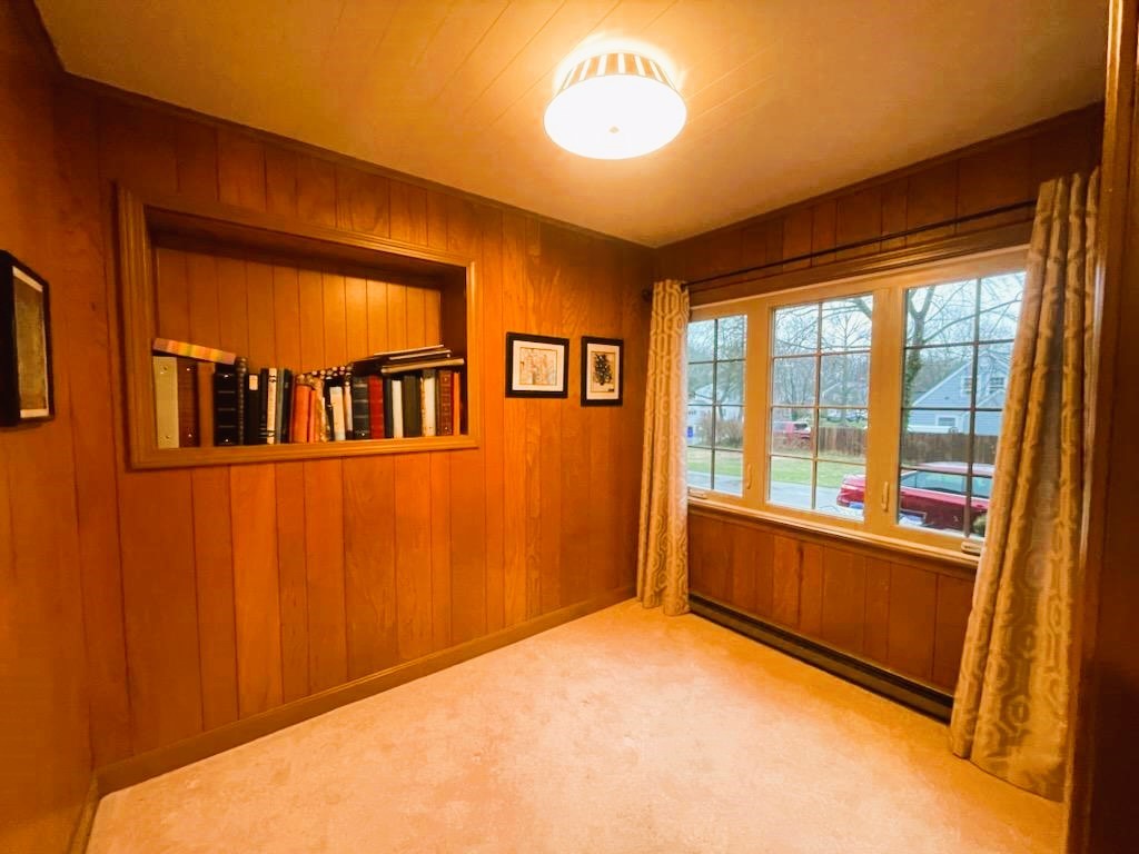55 Washington Road Barrington, RI 02806 - Photo 29 of 44 First Floor