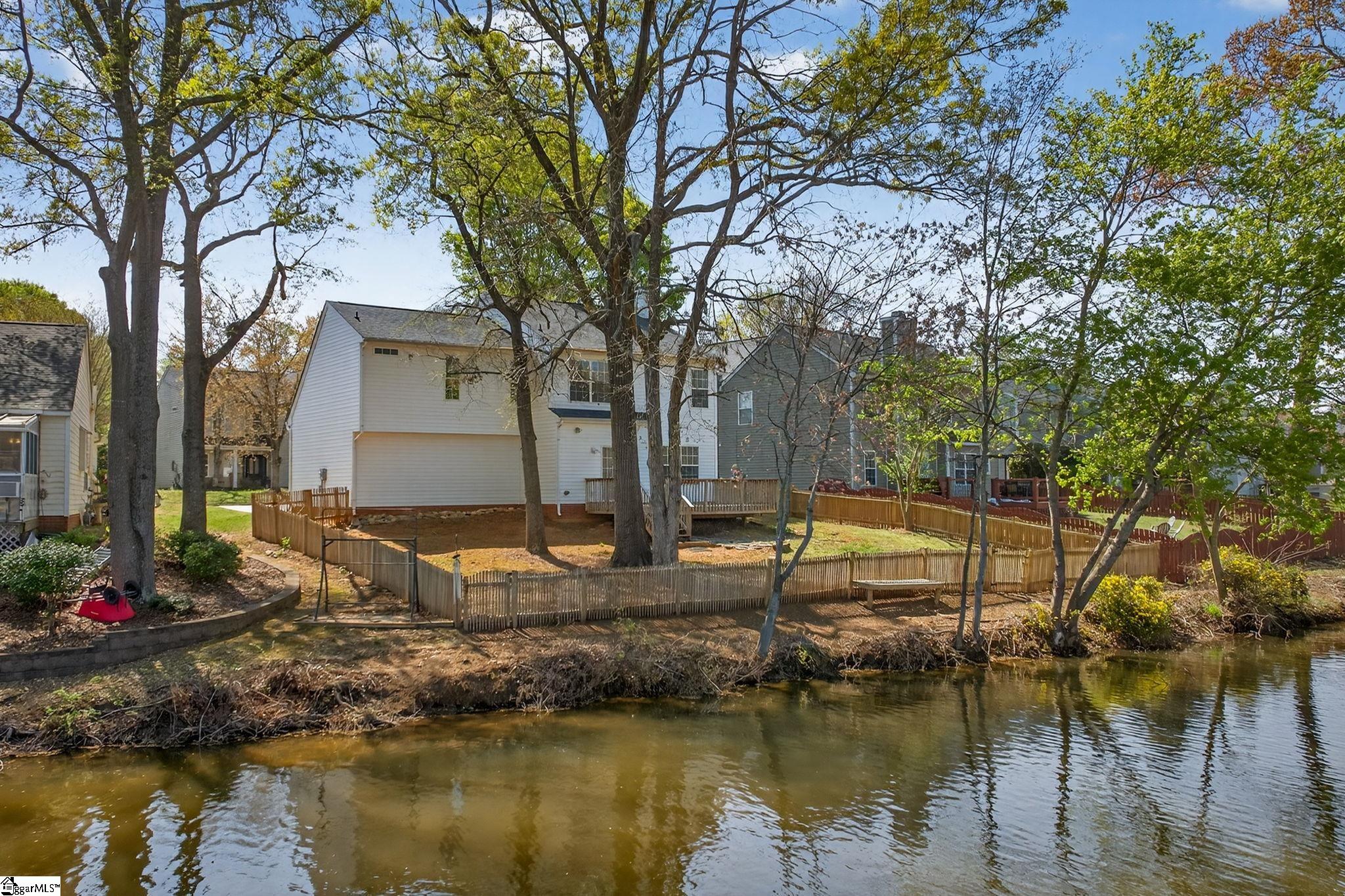 507 Fairview Lake Way Simpsonville, SC 29680 - Photo 2 of 48