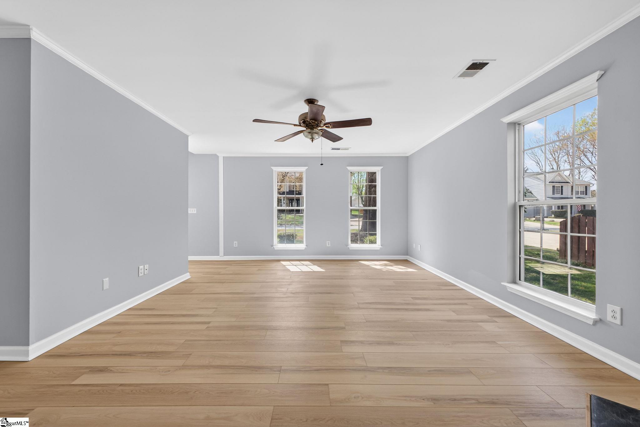 507 Fairview Lake Way Simpsonville, SC 29680 - Photo 8 of 48