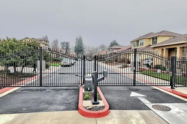 $550,000 | 824 River Pointe Circle, Oakdale, CA 95361