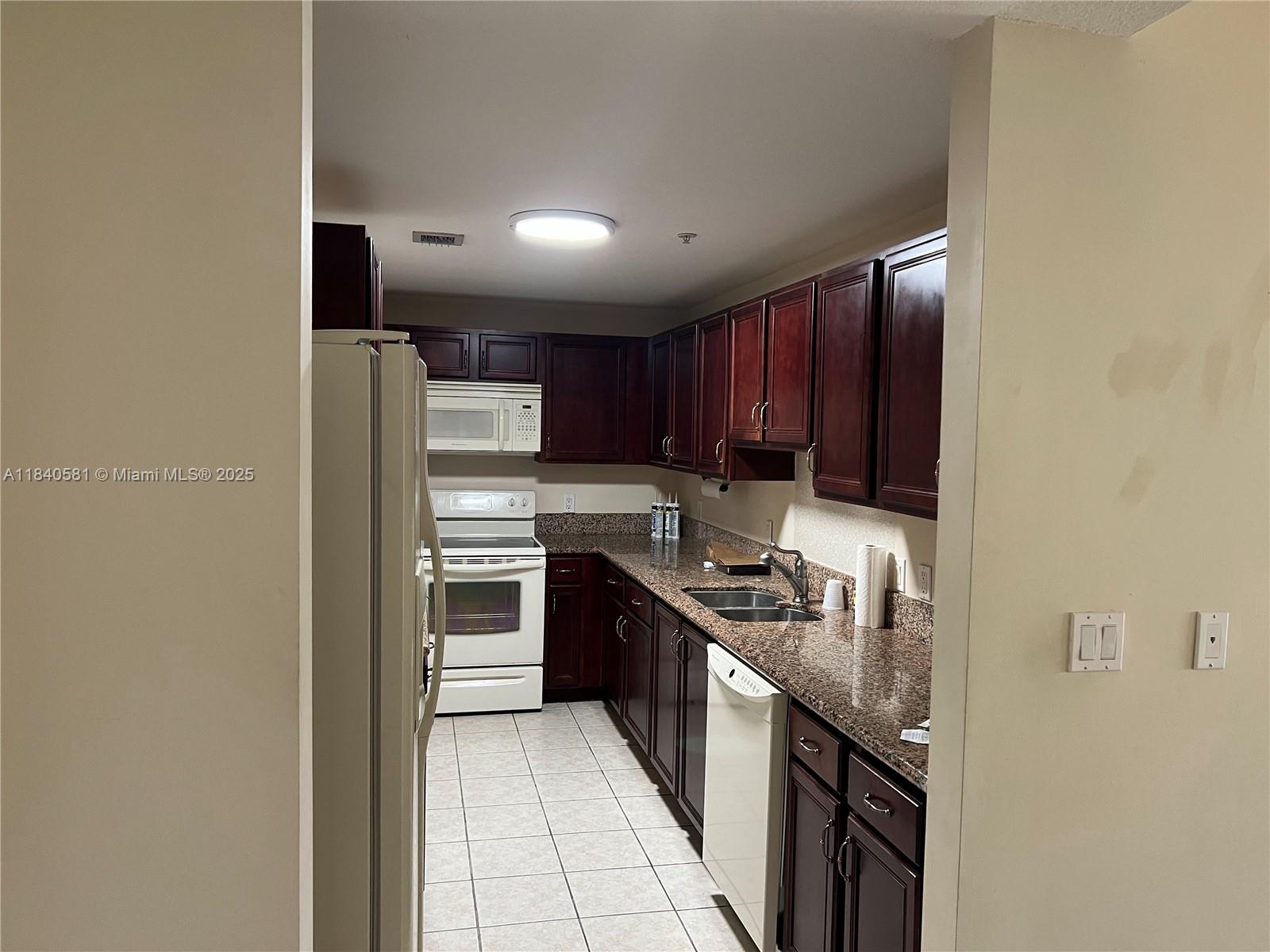 5271 Southwest 8th Street, Unit 207 Miami, FL 33134 - Photo 5 of 21