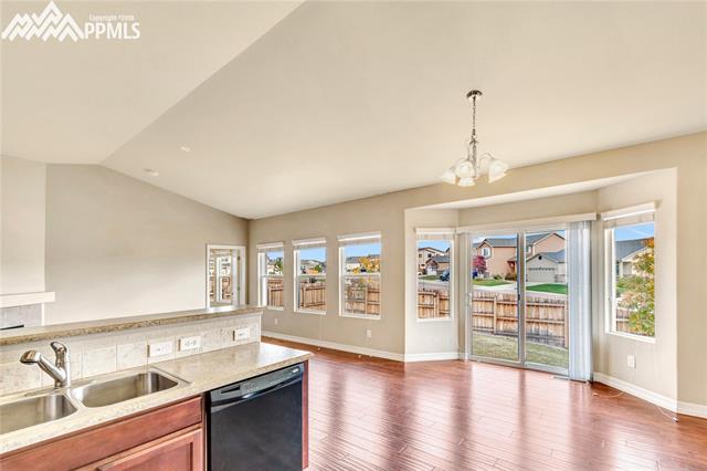 7809 Calabash Road Colorado Springs, CO 80908 - Photo 9 of 21