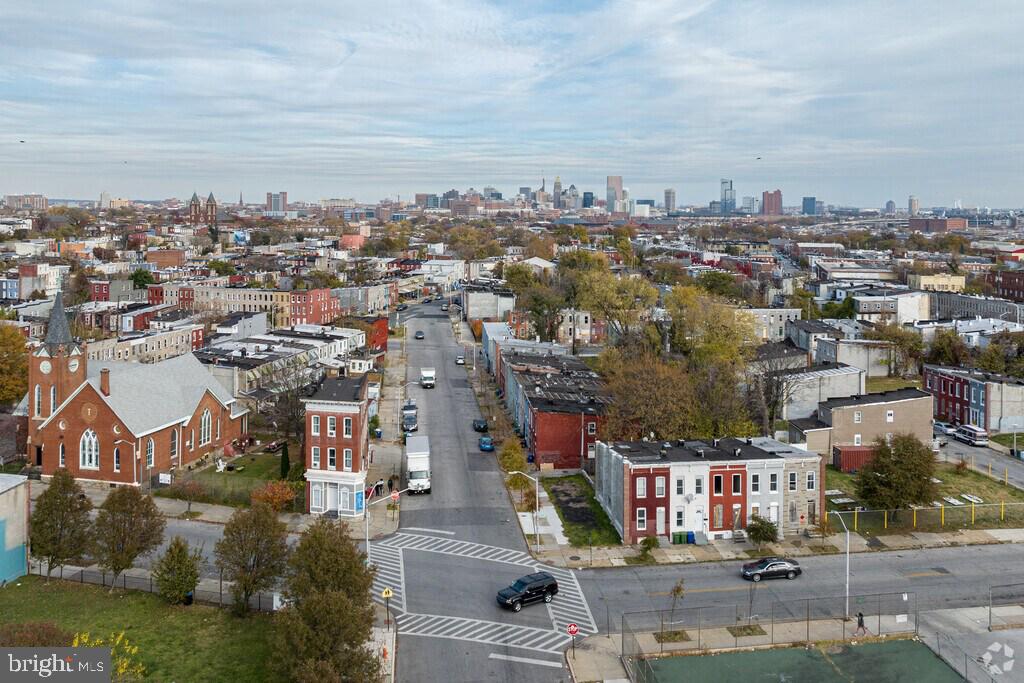 302 South Pulaski Street Baltimore, MD 21223 - Photo 5 of 5