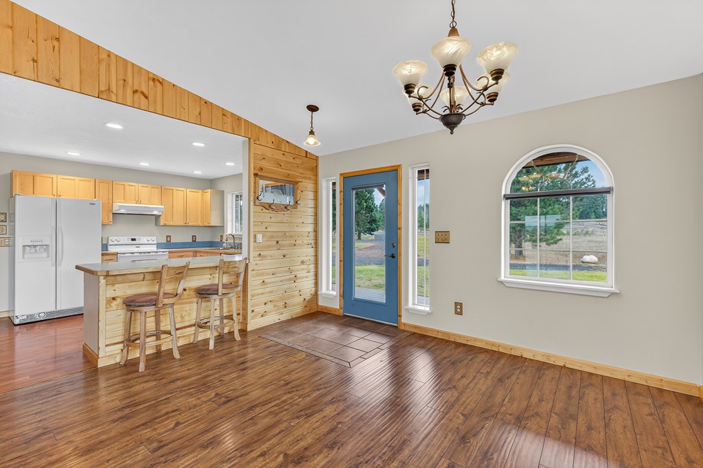 1510 South Samson Trail McCall, ID 83638 - Photo 21 of 50 Second bedroom with views