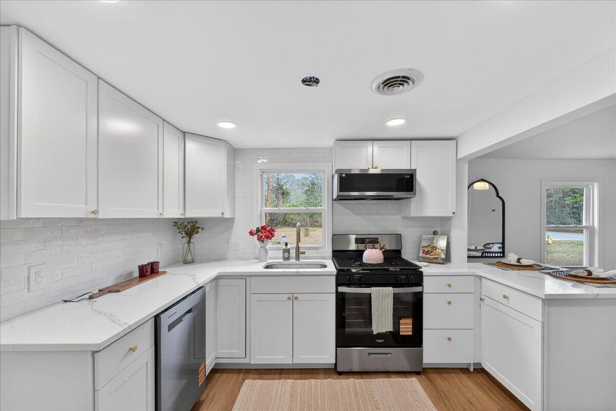 510 Parsons Road Summerville, SC 29483 - Photo 11 of 23 14-Square One Team - DSC02252