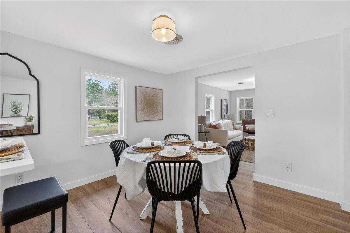 510 Parsons Road Summerville, SC 29483 - Photo 8 of 23 11-Square One Team - DSC02235