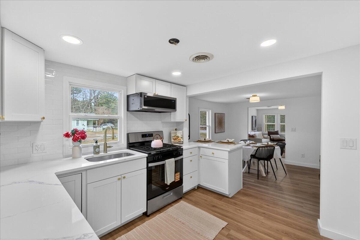 510 Parsons Road Summerville, SC 29483 - Photo 10 of 23 13-Square One Team - DSC02248