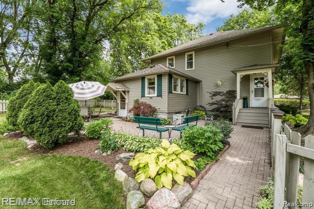 4406 Rohr Road Clarkston, MI 48348 - Photo 8 of 38 GetMedia.ashx-169