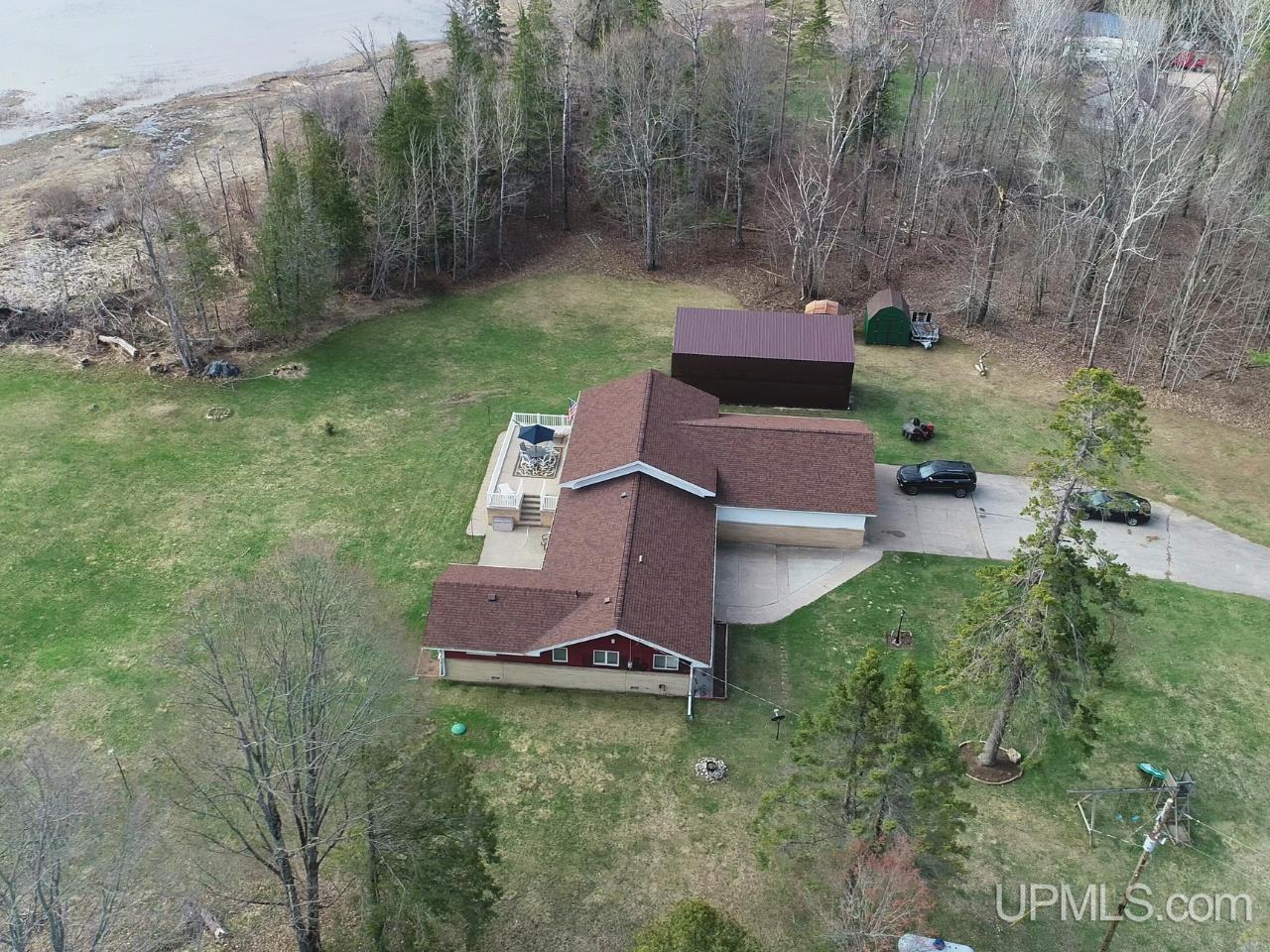 8888 Ll Road Rapid River, MI 49878 - Photo 11 of 89