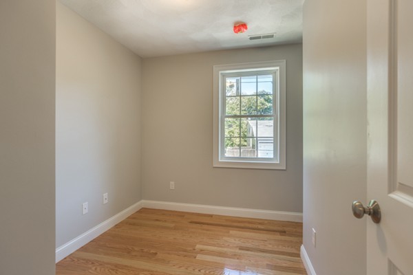 48 Bridle Road Billerica, MA 01821 - Photo 28 of 30 Gallery Image 28