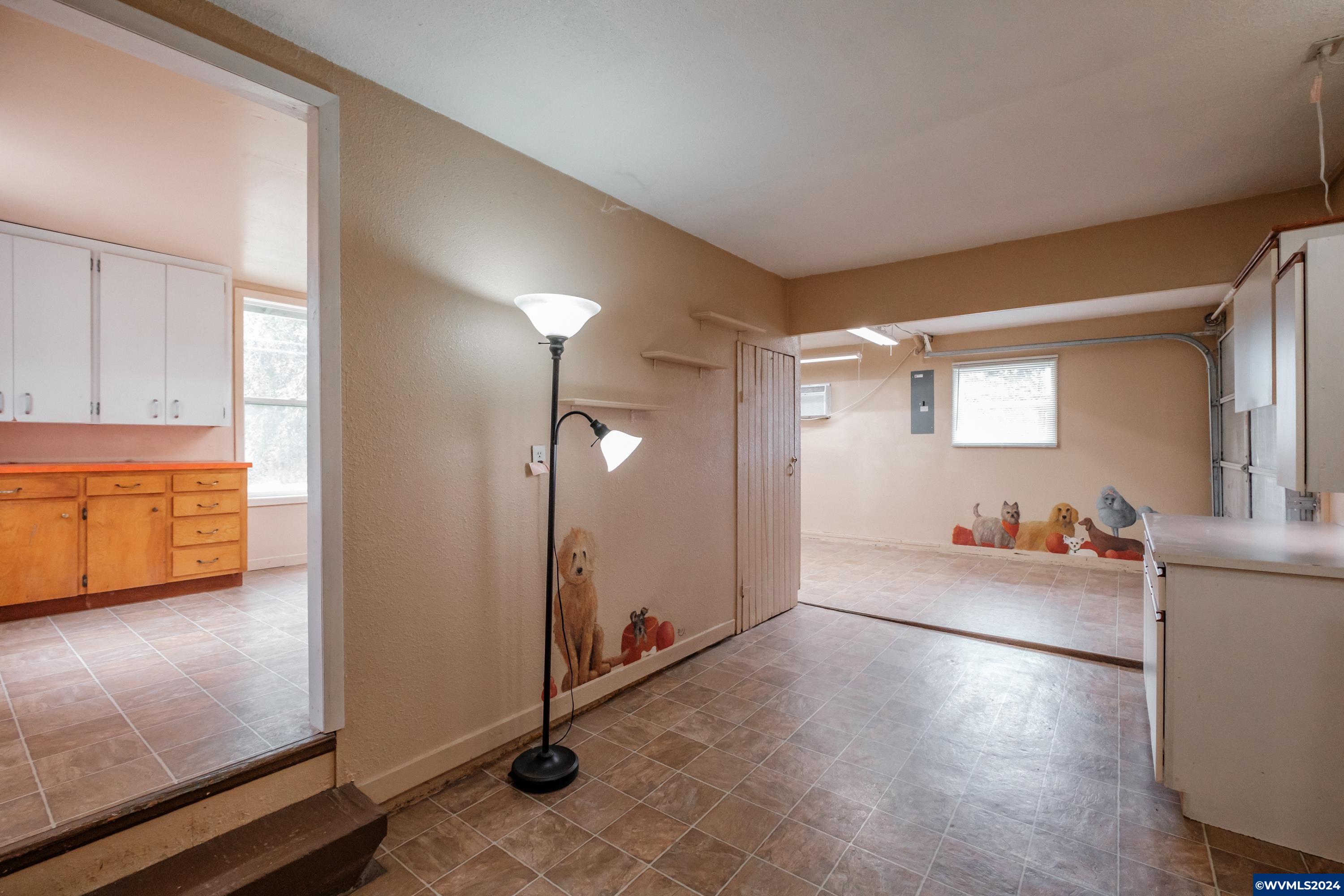 6913 Sunnyview Road Northeast Salem, OR 97305 - Photo 24 of 41 Gallery Image 24