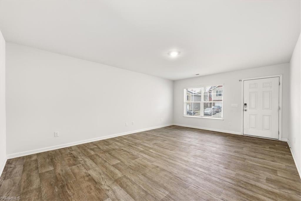 4556 Heatherly Road Winston-Salem, NC 27105 - Photo 7 of 38