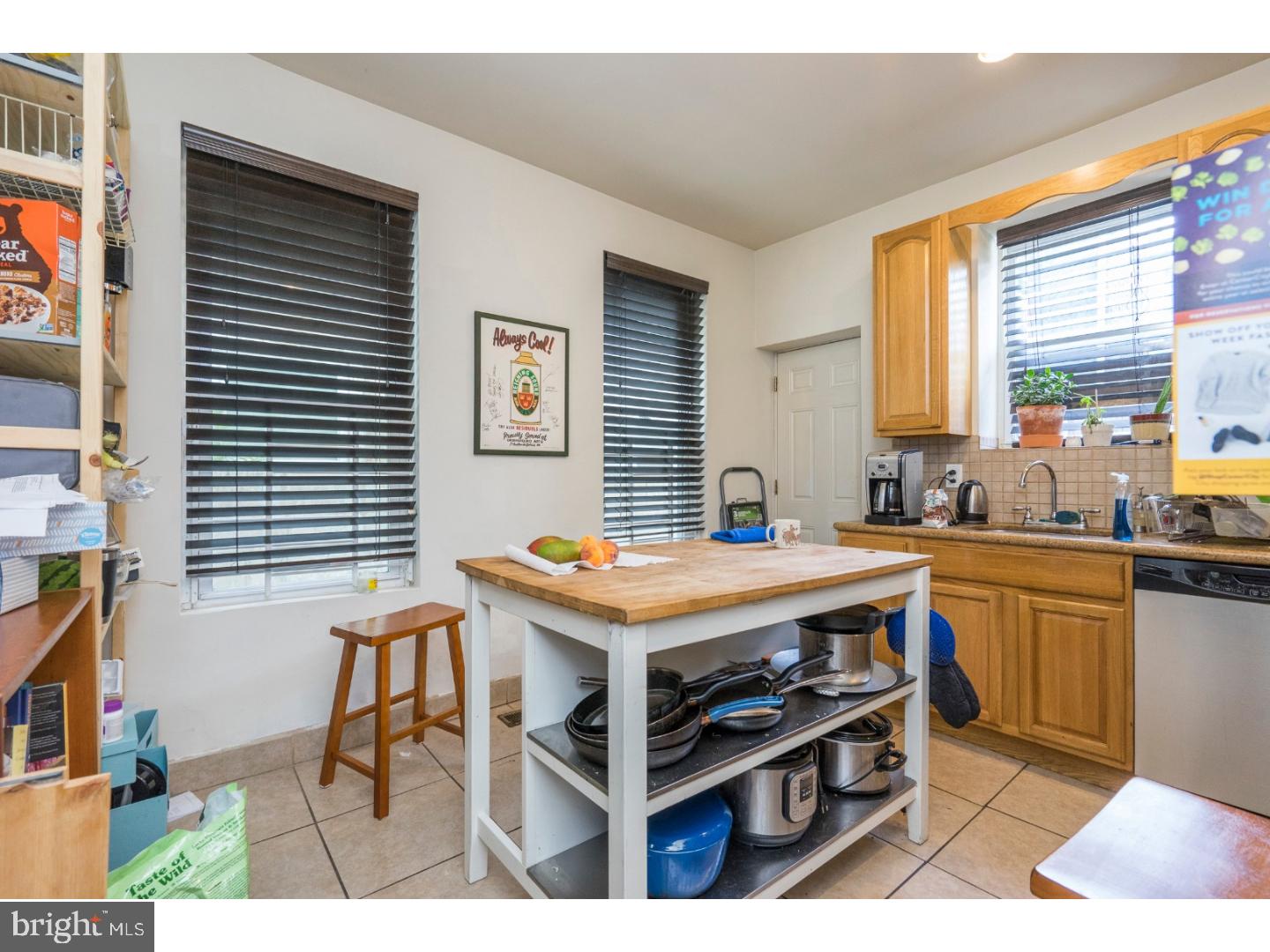 1812 Reed Street Philadelphia, PA 19146 - Photo 6 of 25 Kitchen