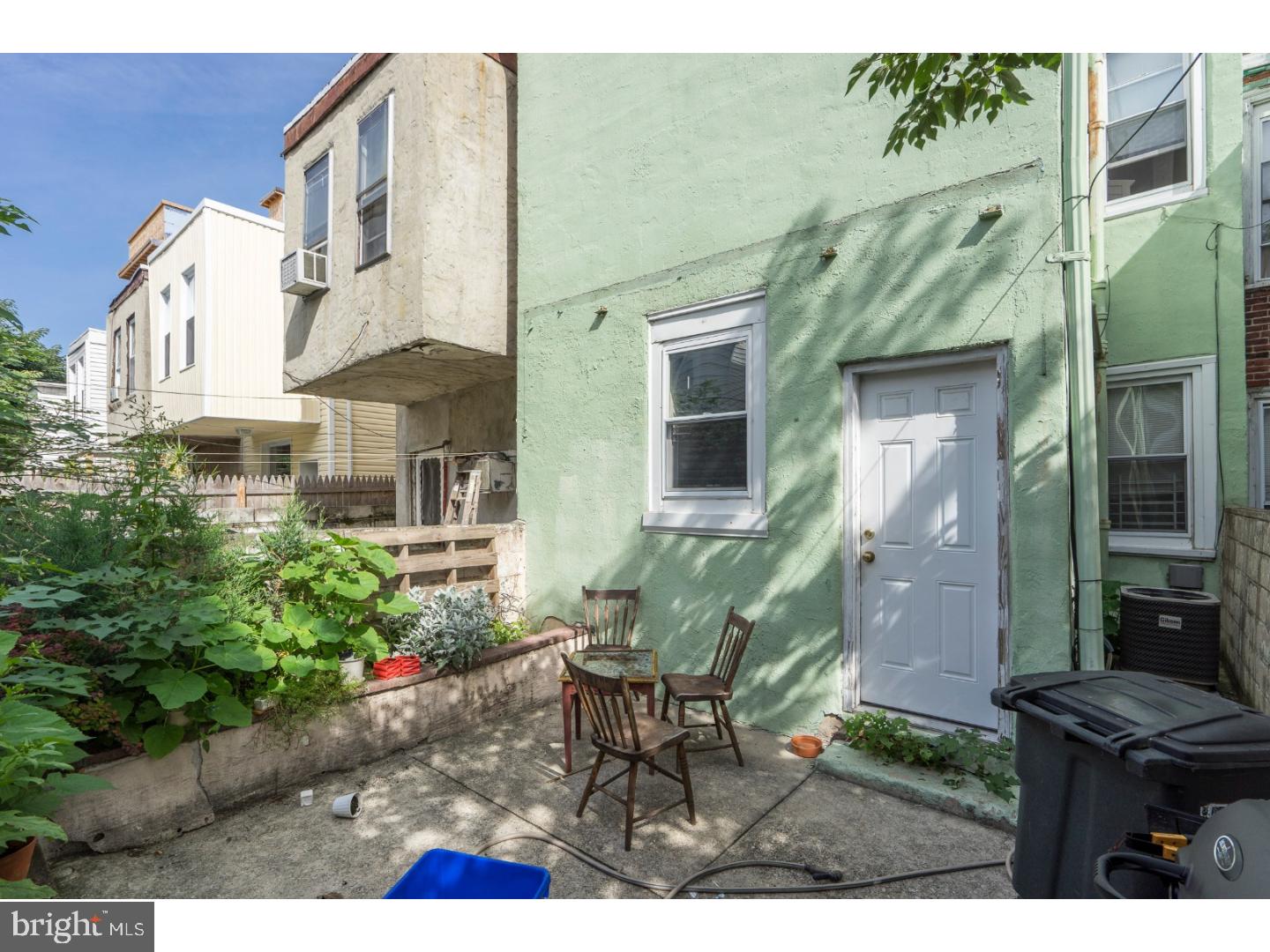 1812 Reed Street Philadelphia, PA 19146 - Photo 10 of 25 Back Yard