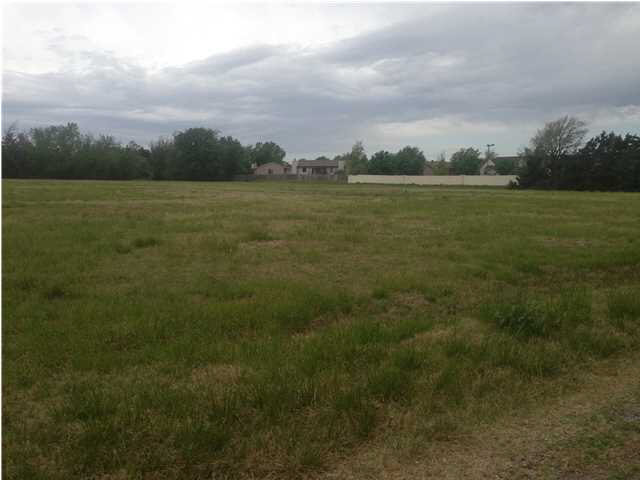 1705 South Webb Road Wichita, KS 67207 - Photo 3 of 6