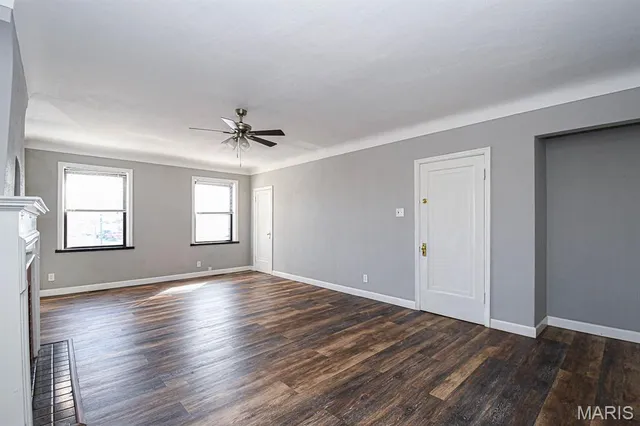 $1,000 | 4573 Gravois Avenue, Unit B, St. Louis, MO 63116