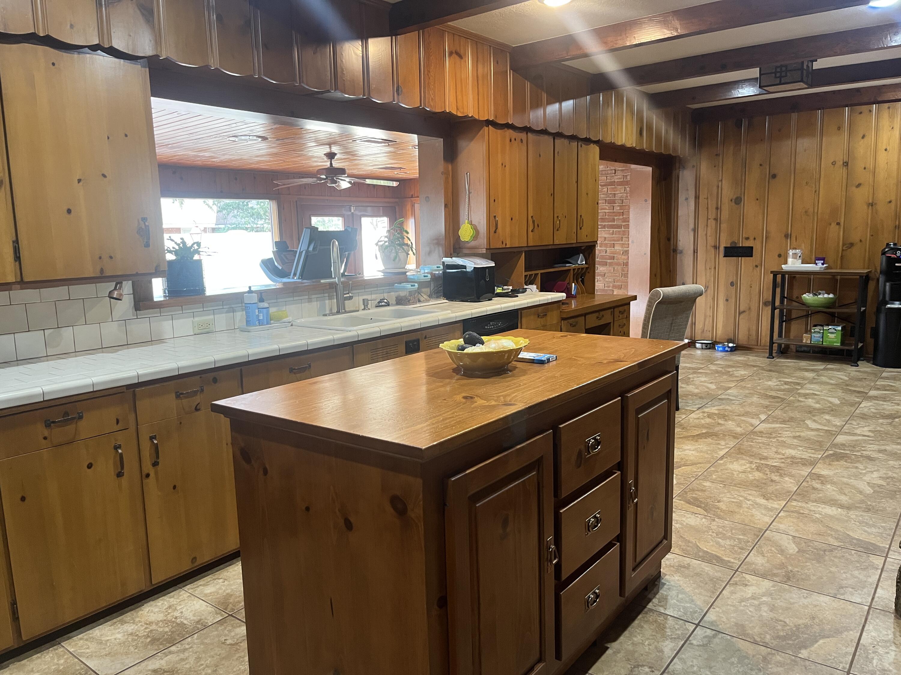 207 Terrace Circle Lamesa, TX 79331 - Photo 11 of 34 IMG_3930