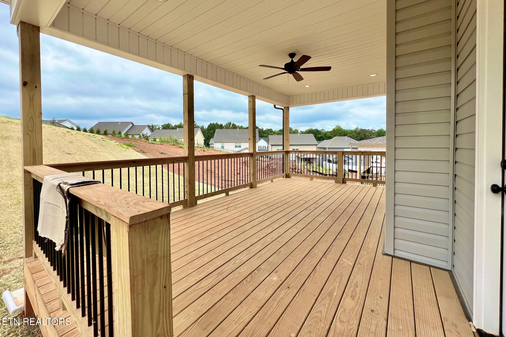 1209 Madison Oaks Road Knoxville, TN 37924 - Photo 35 of 35 a view of balcony with couch