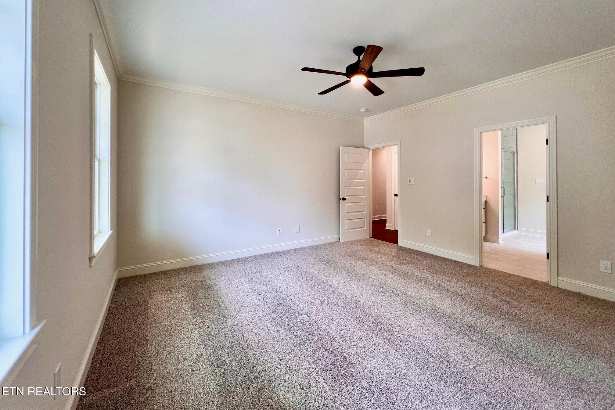 1209 Madison Oaks Road Knoxville, TN 37924 - Photo 6 of 35 a view of empty room with ceiling fan