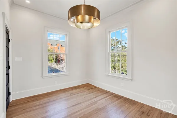 $2,500 | 105 East Gwinnett Street, Unit 3, Savannah, GA 31401