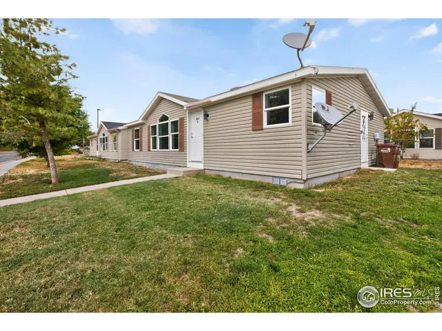 $319,000 | 381 West 5th Street, Rifle, CO 81650