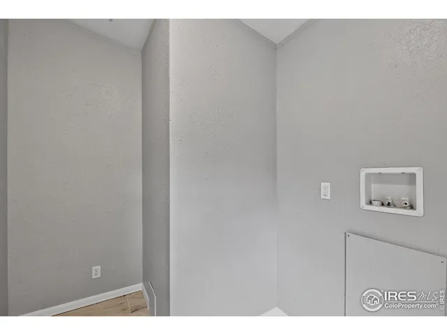 $319,000 | 381 West 5th Street, Rifle, CO 81650