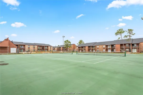 $1,000 | 904 University Oaks Boulevard, Unit 42, College Station, TX 77840