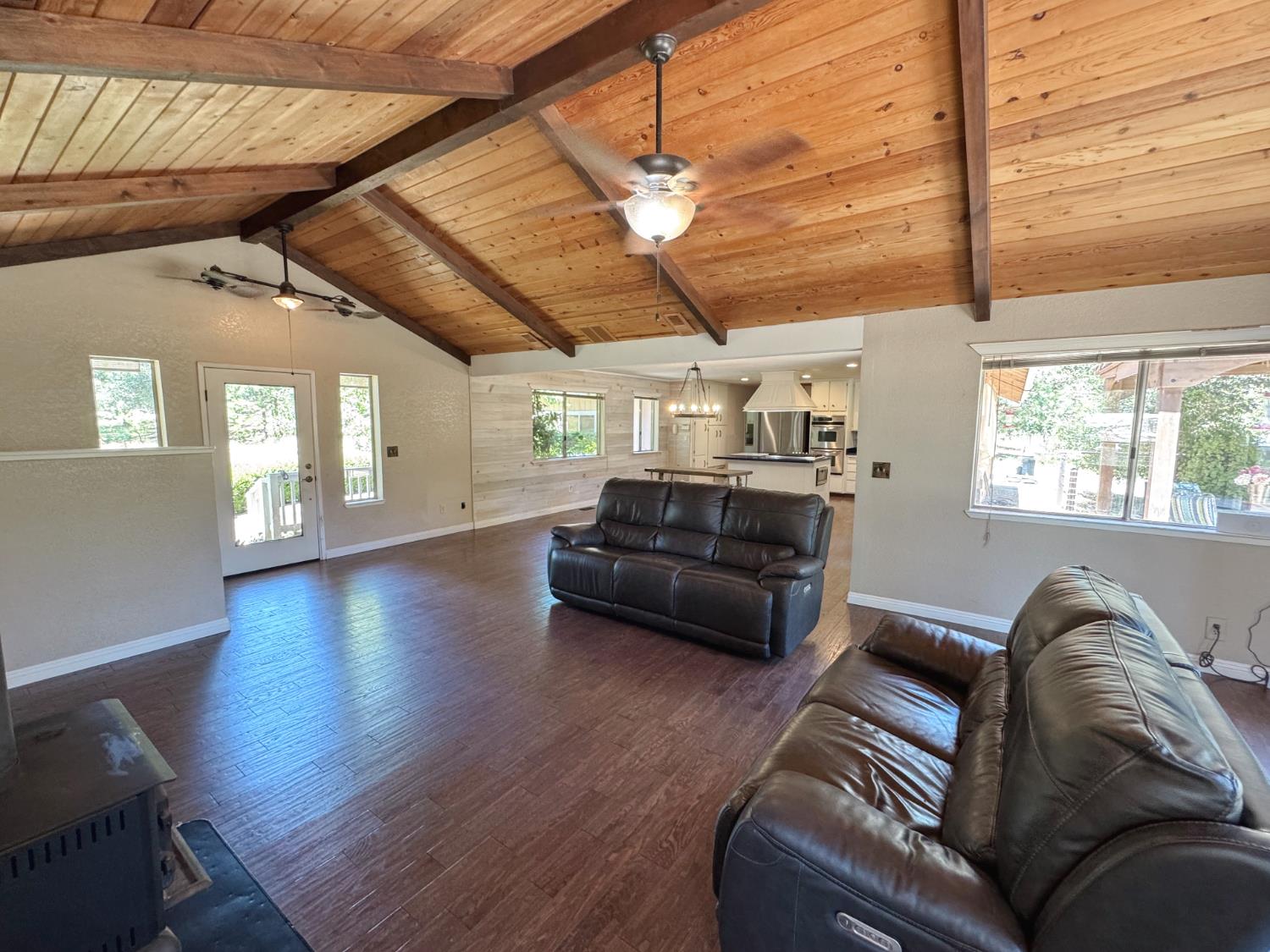 6425 Quartz Mine Road Mountain Ranch, CA 95246 - Photo 9 of 70