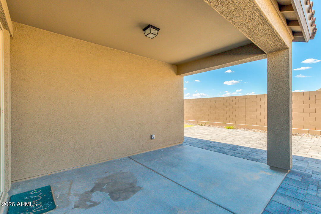 13634 West Briles Road Peoria, AZ 85383 - Photo 33 of 36 35-Briles