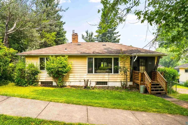 $249,900 | 832 North 43rd Avenue West, Duluth, MN 55807